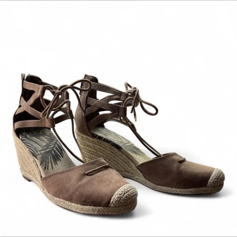 Dolce Vita Women’s Taupe Espadrille Wedge Sandals with Ankle Tie